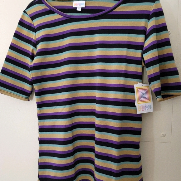 LuLaRoe Tops - NWT Lularoe gigi